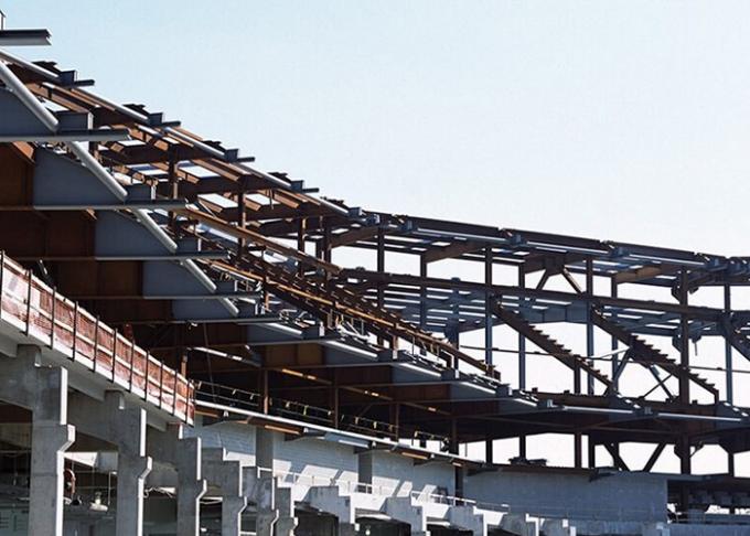 El marco de acero modificado para requisitos particulares de la pintura del color Warehouse vertió el edificio laminado en caliente de la estructura de acero